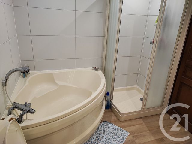 Appartement Triplex à vendre - 5 pièces - 101.08 m2 - LA REDORTE - 11 - LANGUEDOC-ROUSSILLON - Century 21 Agence Du Canal
